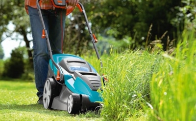 В Новой Москве 23-летнюю девушку убило газонокосилкой