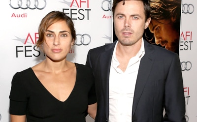 Кейси Аффлек разводится с женой спустя 1,5 года после расставания