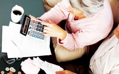 С 1 августа работающие пенсионеры получат прибавку к пенсии