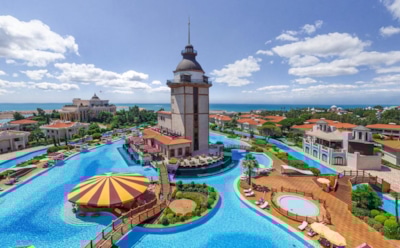 Российскую туристку в отеле Турции избили за фотосъемку друзей