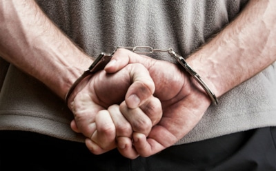 Под Волгоградом женщину изнасиловали на глазах у мужа за долг в 1800 рублей