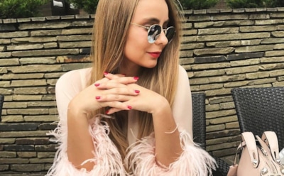 17-летняя дочь Татьяны Навки Саша Жулина выпустила новый клип