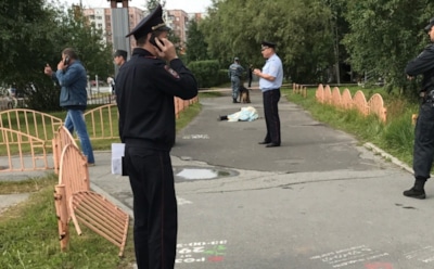 Неизвестный устроил резню в центре Сургута, пострадали 8 человек