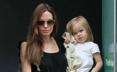 Дочь Джоли и Питта рискует превратиться в мальчика