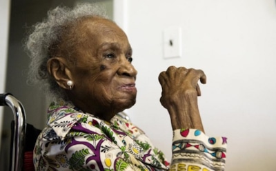 В США в возрасте 112 лет умерла старейшая любительница виски и пива