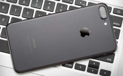 В России резко подешевел самый дорогой iPhone 7 Plus