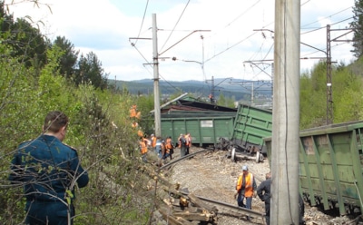 В Чите с рельсов сошли 14 вагонов поезда