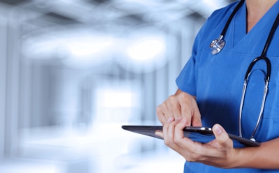 Ученые нашли связь между смертностью и днем госпитализации