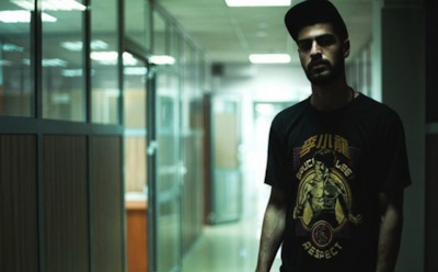 Сын рэпера MiyaGi выпал из окна девятого этажа в Москве