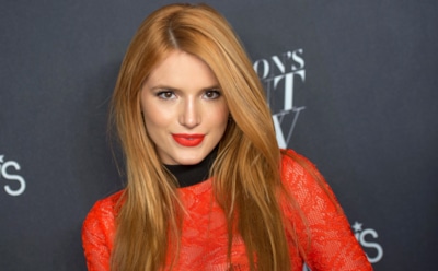 Звезда телеканала Disney показала обнаженную грудь