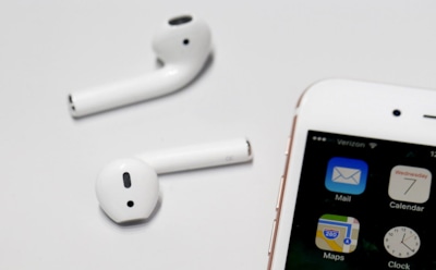 Видеоблогер встроил в iPhone 7 разъем для наушников