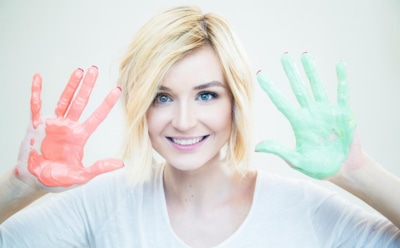 Полина Гагарина рассказала о назойливых поклонницах сына