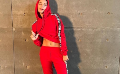 Настасья Самбурская полностью обнажилась для съемок рекламного ролика