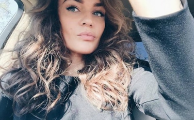 Водонаева подарила свадебный букет больной раком девушке