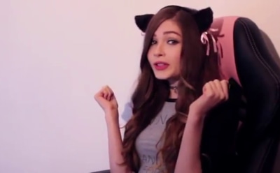 В Сеть выложили интимные фото российской стримерши Карины