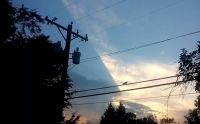 Житель США заснял НЛО над своим домом