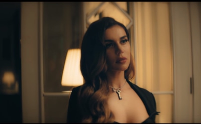 Анна Седокова представила неоднозначный клип об изменах