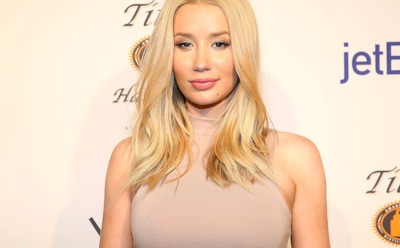 Игги Азалию обвинили в увеличении ягодиц