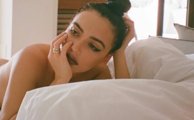 32-летняя Ольга Серябкина показала грудь на откровенном фото