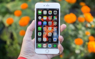 Новые версии iOS не замедляют старые iPhone