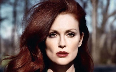 Джулианна Мур приняла участие в фотосессии топлес