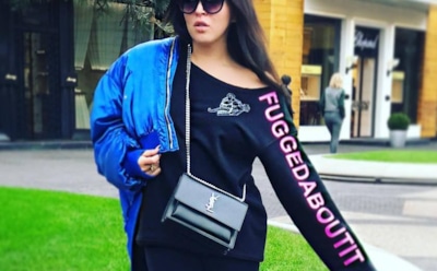 35-летняя Ирина Дубцова покоряет пляжи Дубая в купальнике