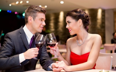 Ученые: красное вино повышает шансы женщины забеременеть