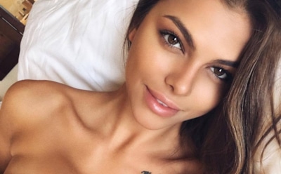 Виктория Одинцова выложила пикантный снимок в нижнем белье