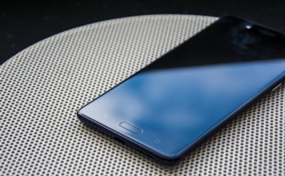 В Nokia 8 была обнаружена неожиданная деталь