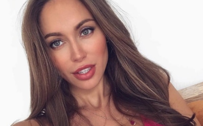 «Русская Джоли» Галинка Миргаева показала пышную грудь