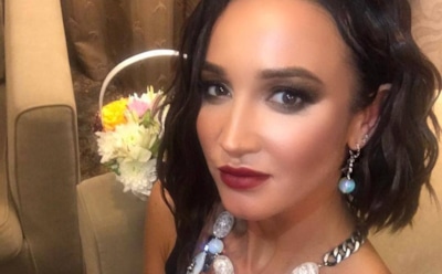 СМИ: Ольга Бузова расплакалась после первого сольного концерта