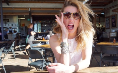 31-летняя Эмбер Херд перекрасила волосы в розовый цвет