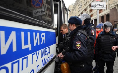 На несанкционированной акции в центре Москвы задержаны более 250 человек