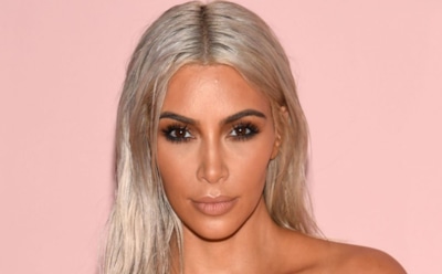 Ким Кардашьян ответила на обвинения после выхода костюме Алии