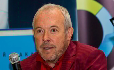 Макаревич рассказал об «интимных» отношениях в «Машине времени»