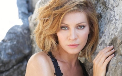 Елена Подкаминская появилась в откровенном платье на модной премии