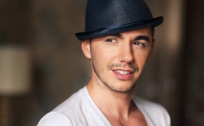 Тимур Родригез стал ведущим музыкального конкурса «Во весь голос»