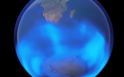 Гигантскую озоновую дыру показали на видео