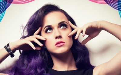 Платье с подсолнухами на груди «закрыло» Кэти Перри въезд в Китай