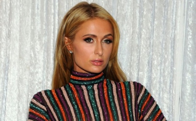 Пэрис Хилтон подчеркнула фигуру с помощью оптической иллюзии на платье