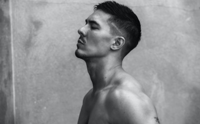 Азиатские парни снялись для «горячего» календаря