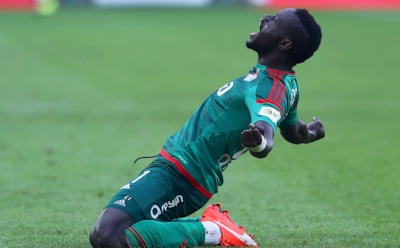 В Англии впервые футболиста дисквалифицировали за симуляцию