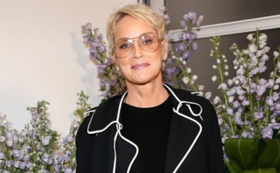 59-летняя Шэрон Стоун похвасталась стройными ногами на фото