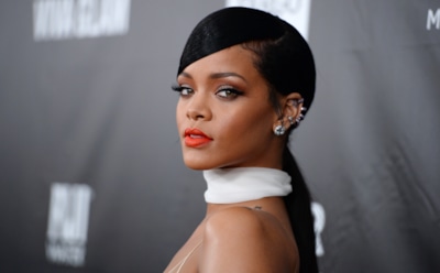 Рианна снялась в необычной фотосессии для журнала Dazed