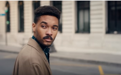 Motorola высмеяла Samsung в новой рекламе