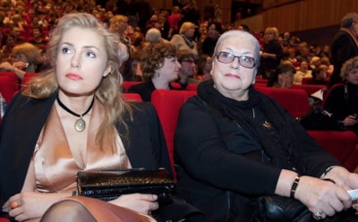 Марии Шукшиной придется конкурировать на сцене с матерью