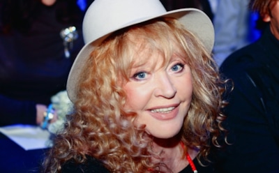 Пугачева пришла на 5-летие дочери Киркорова в откровенном мини