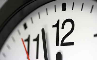 Ученые смогли обратить время вспять