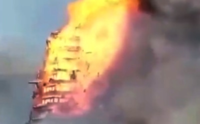 На видео сняли, как горит самая большая буддийская пагода
