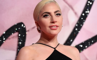 Леди Гага предстала в образе сексуального эльфа